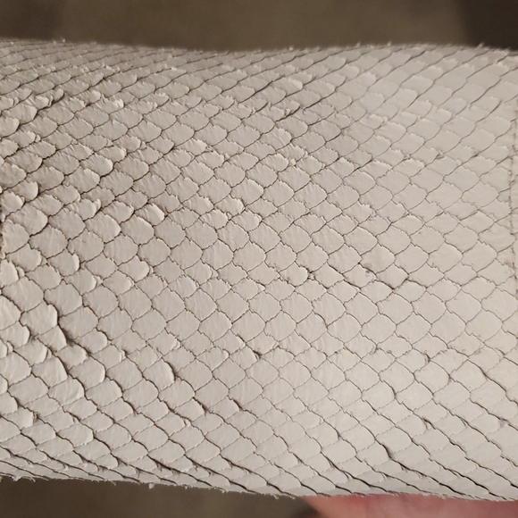 Chelsea and violet clogs - Picture 5 of 5